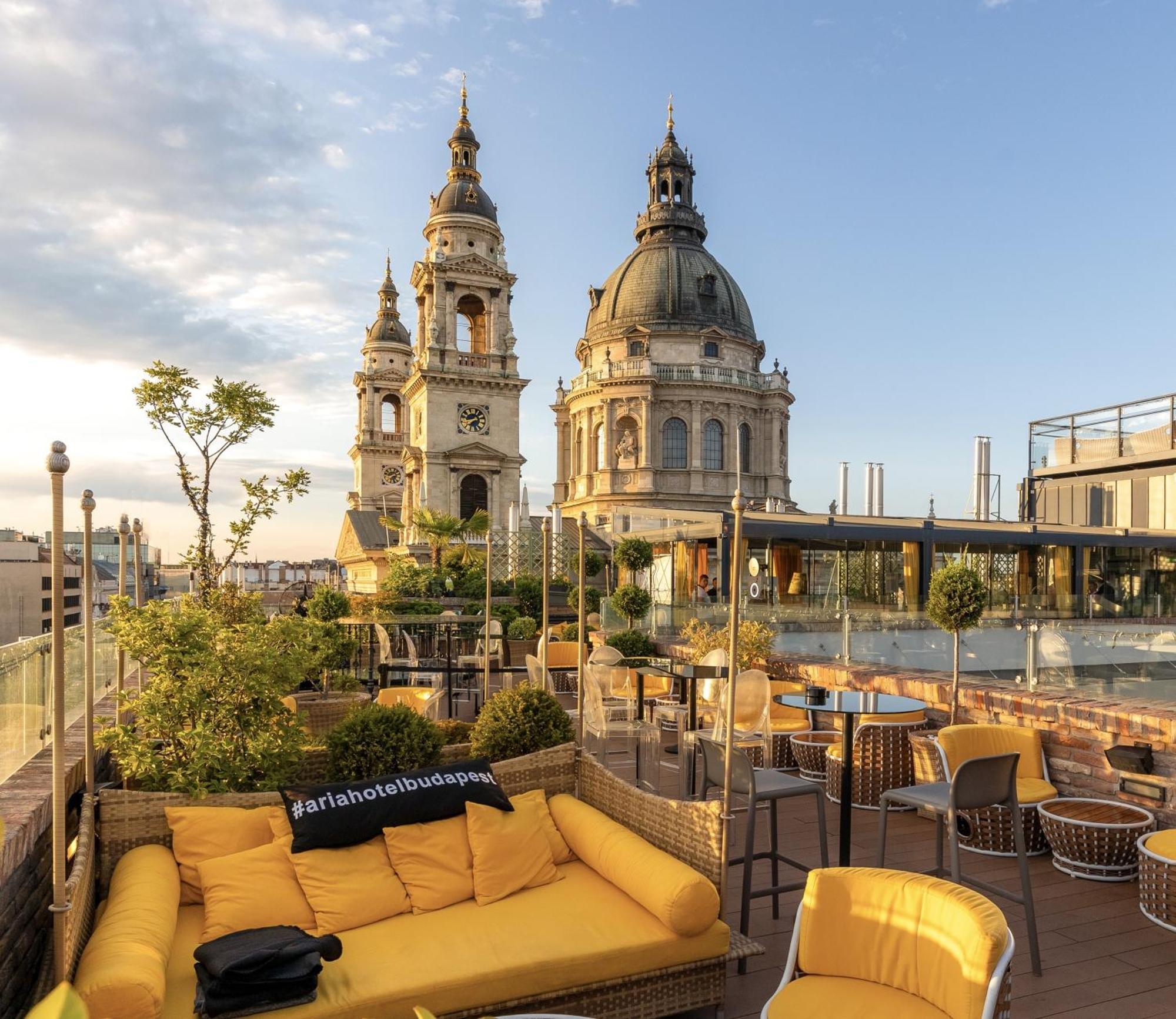 Aria Hotel Budapest By Library Hotel Collection Exterior foto